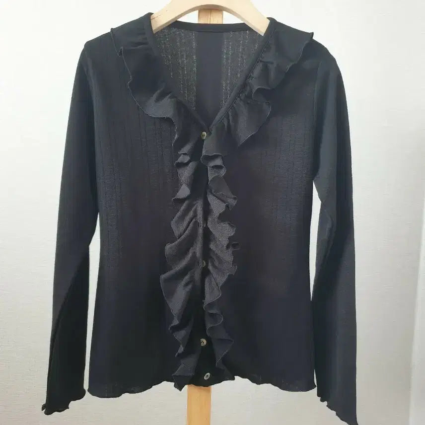 [BUNJANG] Black Ruffle Cardigan T-Shirt / 국산 블랙 프릴 장식 가디건 겸 티 신축성좋음 싸이즈F