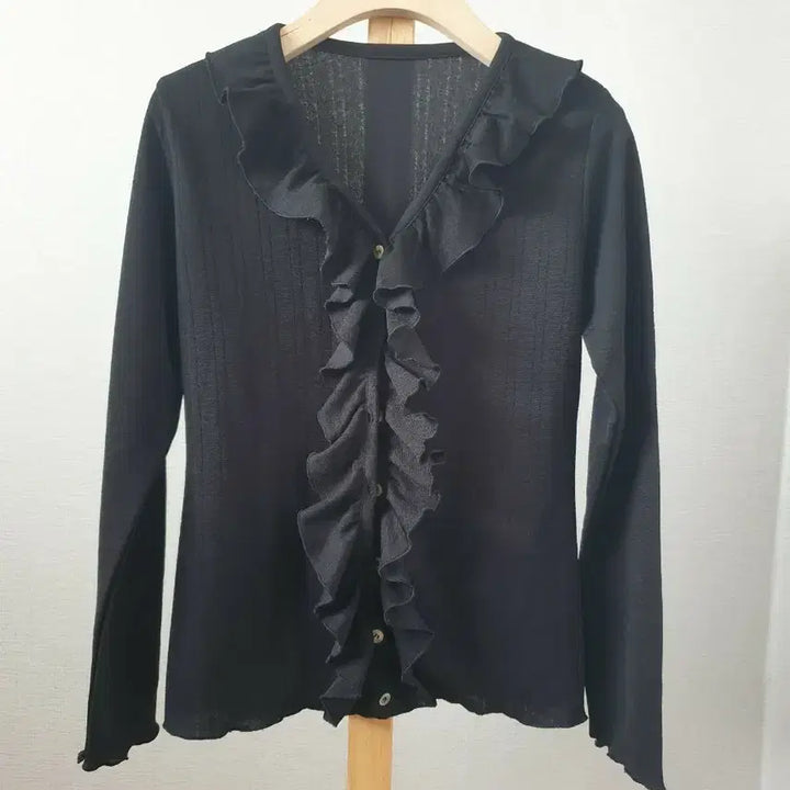 [BUNJANG] Black Ruffle Cardigan T-Shirt / 국산 블랙 프릴 장식 가디건 겸 티 신축성좋음 싸이즈F