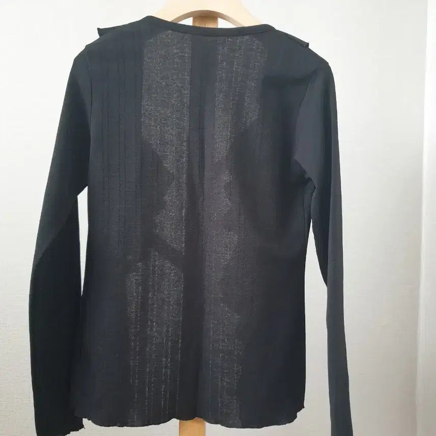 [BUNJANG] Black Ruffle Cardigan T-Shirt / 국산 블랙 프릴 장식 가디건 겸 티 신축성좋음 싸이즈F