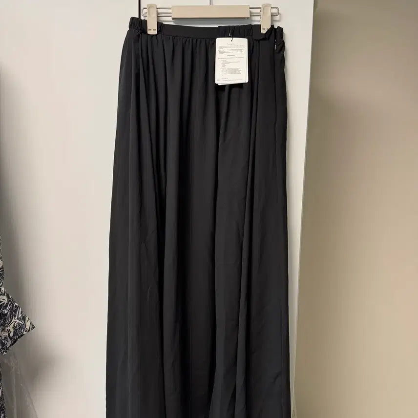 [BUNJANG] Orr Solid Maxi Skirt Black / Orr 오르 솔리드 맥시 스커트 새상품(택O,정가19.8)