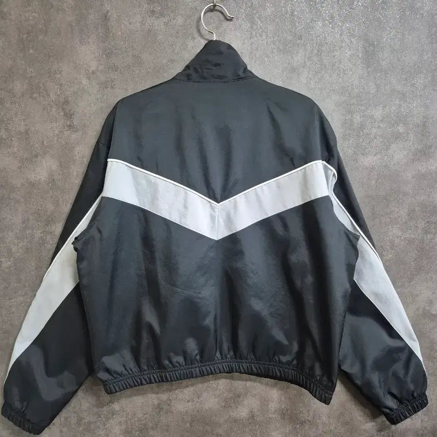[BUNJANG] Nike Heritage Woven Jacket (Size M/85) / 나이키 헤리티지 우븐 재킷 m 85 CZ8607-010