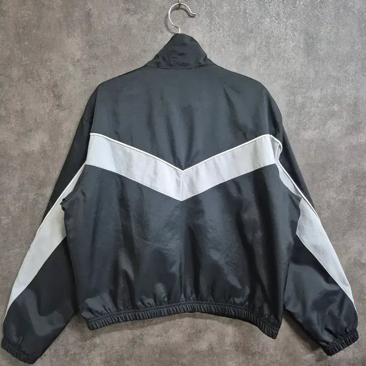 [BUNJANG] Nike Heritage Woven Jacket (Size M/85) / 나이키 헤리티지 우븐 재킷 m 85 CZ8607-010