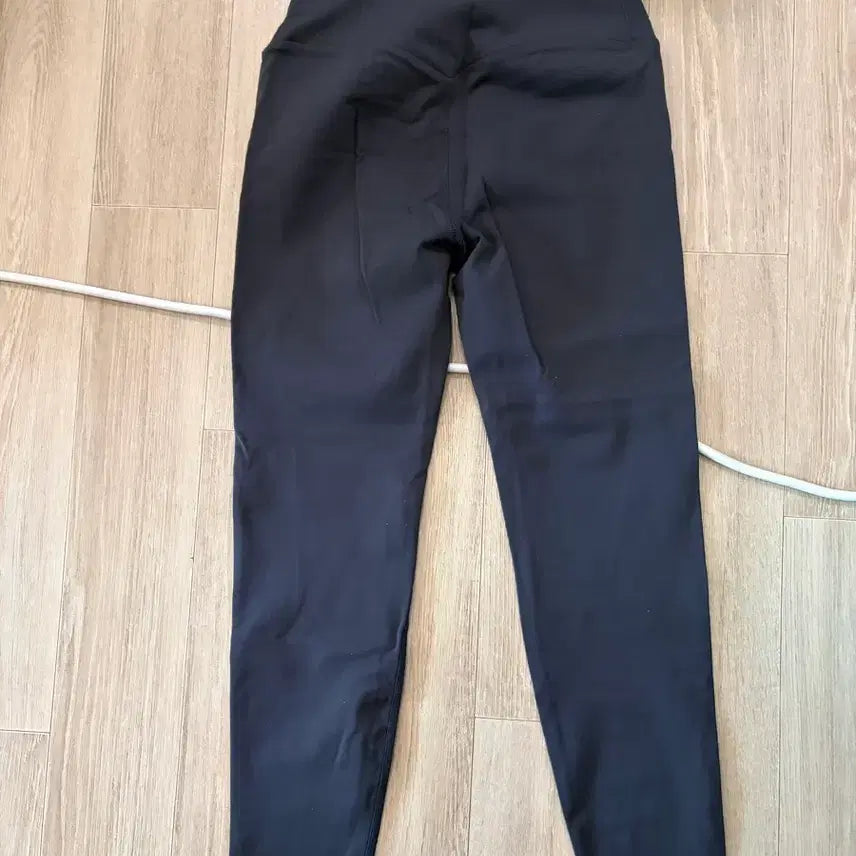 [BUNJANG] XEXYMIX Navy Leggings Size L / 젝시믹스 레깅스 네이비 L싸이즈