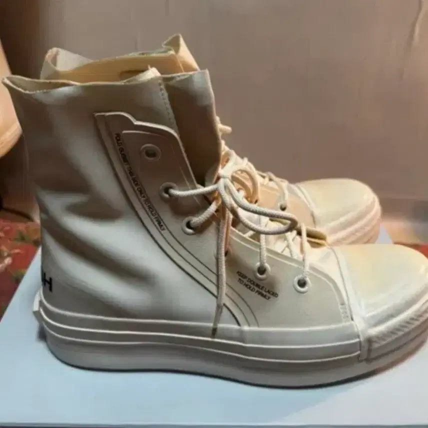 [BUNJANG] Converse Ambush x Chuck 70 Hi White / 컨버스 앰부쉬 하이 화이트 300사이즈 판매합니다!