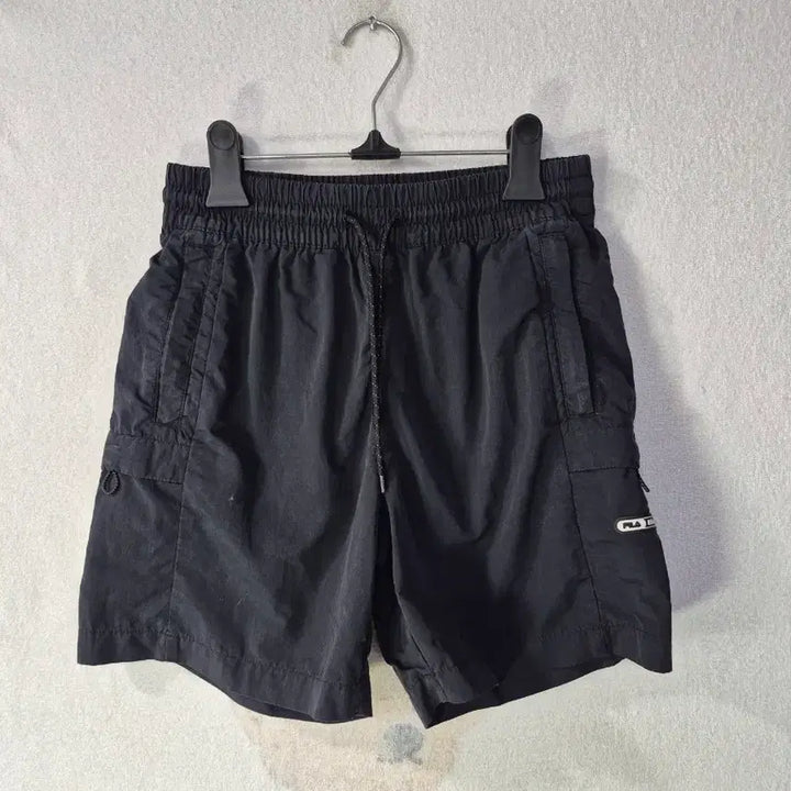 [BUNJANG] Fila Black Shorts (XS) / XS 휠라 검정 반바지