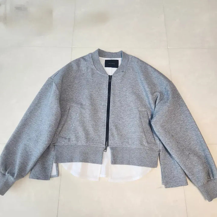 [BUNJANG] Demi-Luxe Arms Saga Crewneck Zip-up / 듀마르셀 사가 크루넥 집업