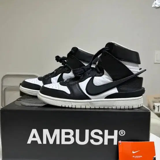[BUNJANG] Nike Dunk High AMBUSH Black White / 나이키 덩크 하이 AMBUSH 엠부쉬 블랙 화이트 255