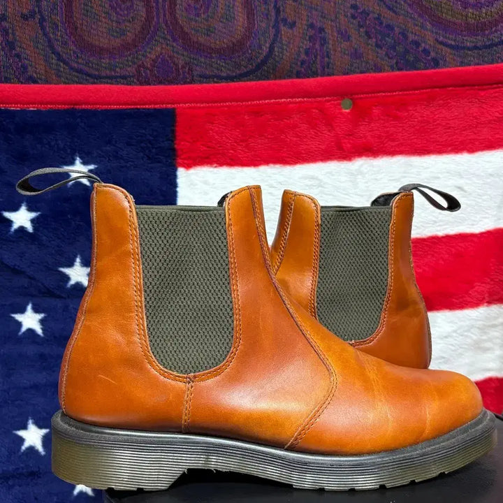 [BUNJANG] Dr. Martens Chelsea Boots / 닥터마틴 첼시 부츠
