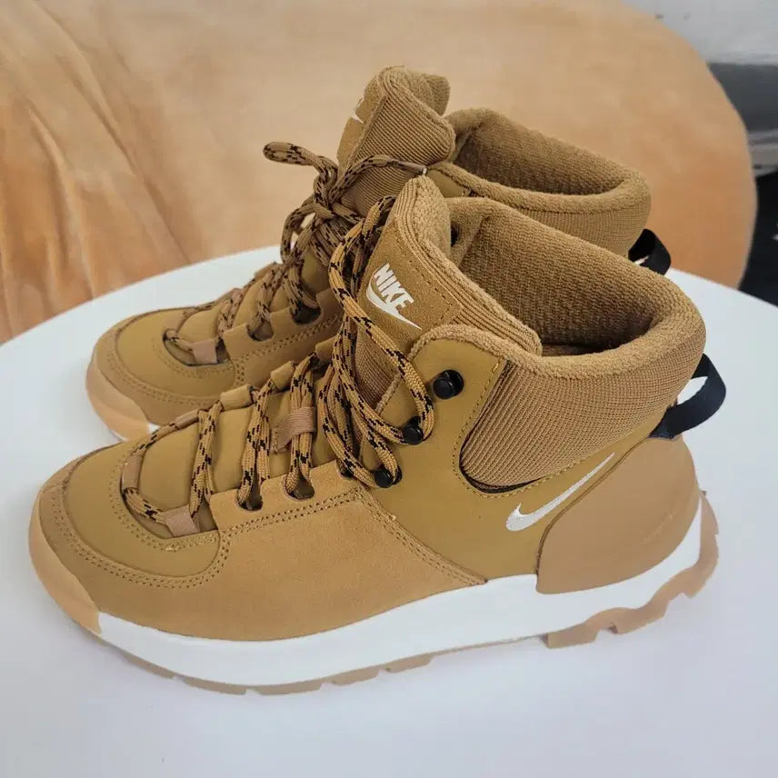[BUNJANG] Nike Brown Women&