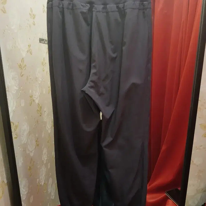 [BUNJANG] Andar Black Jogger Training Pants Size 4 / 안다르 검정 조거 트레이닝 바지 4 사이즈