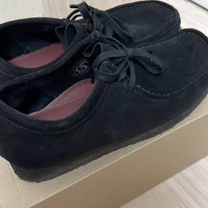 [BUNJANG] Clarks Wallabee Black Suede Shoes (280mm) / 클락스 왈라비 블랙 스웨이드 280판매합니다!