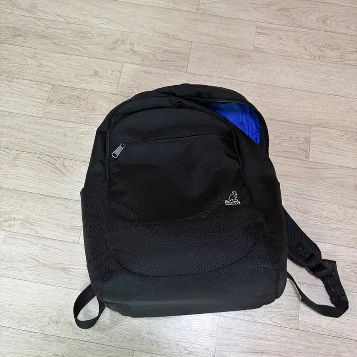 [BUNJANG] Kangol Black Backpack / 캉골 백팩 블랙