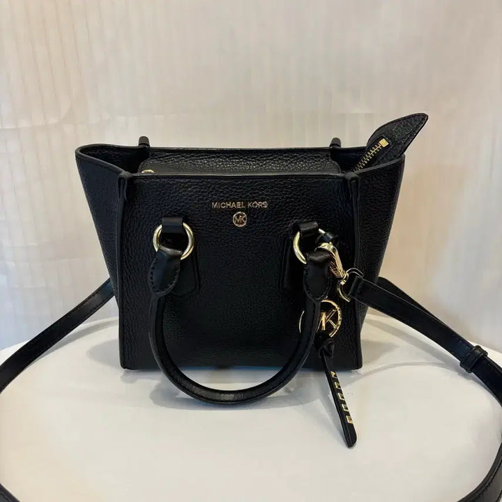 [BUNJANG] Michael Kors Leather Crossbody Bag / 정품 마이클코어스 가죽 크로스백