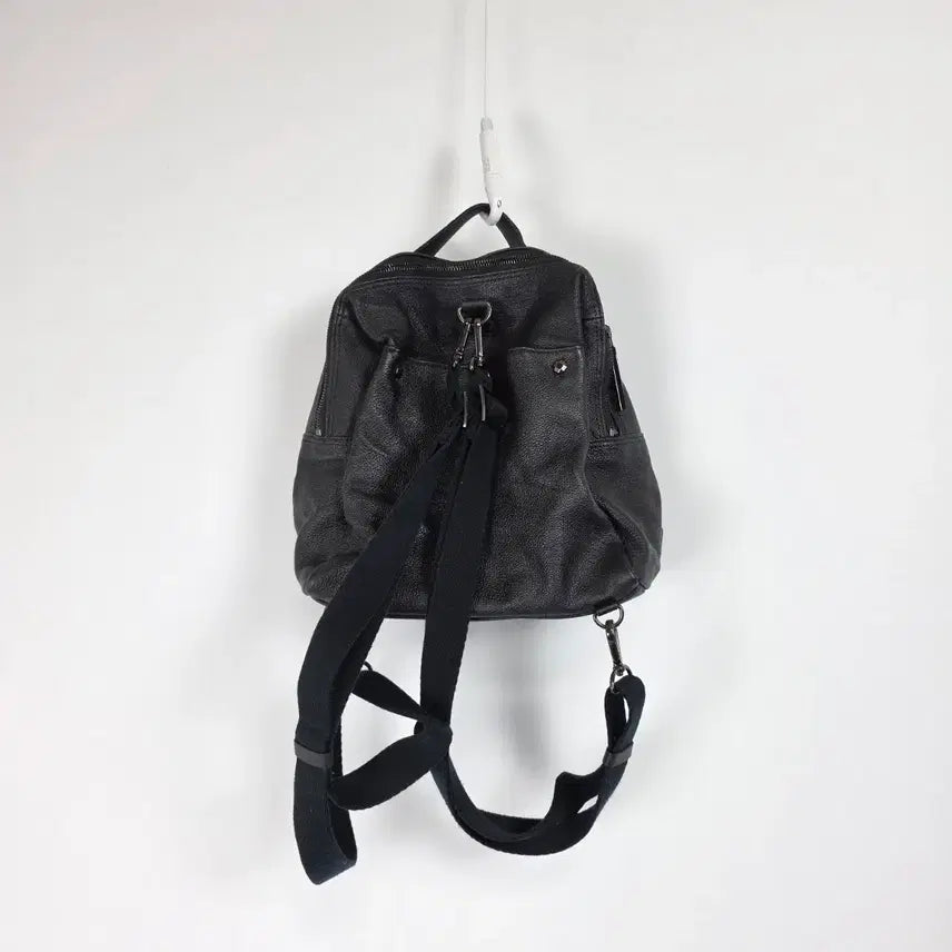 [BUNJANG] Ecatrina Black Backpack / 에카트리나 블랙 백팩  0511