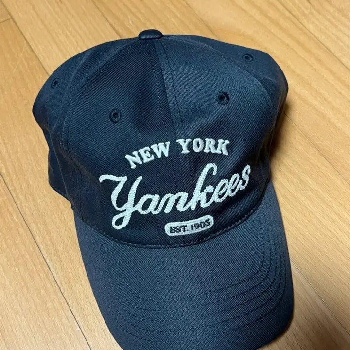 [BUNJANG] MLB New Era Charcoal Cap / MLB 뉴에라 모자