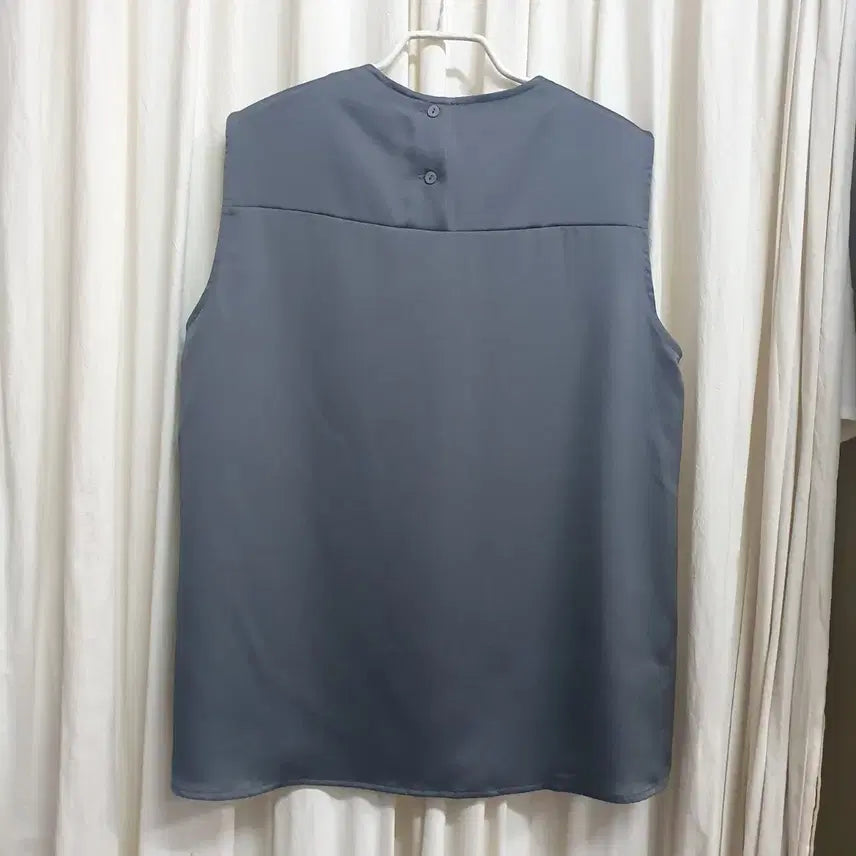 [BUNJANG] Morgan Sleeveless Blouse Dark Grey / MORGAN 모건 여성 민소매 블라우스