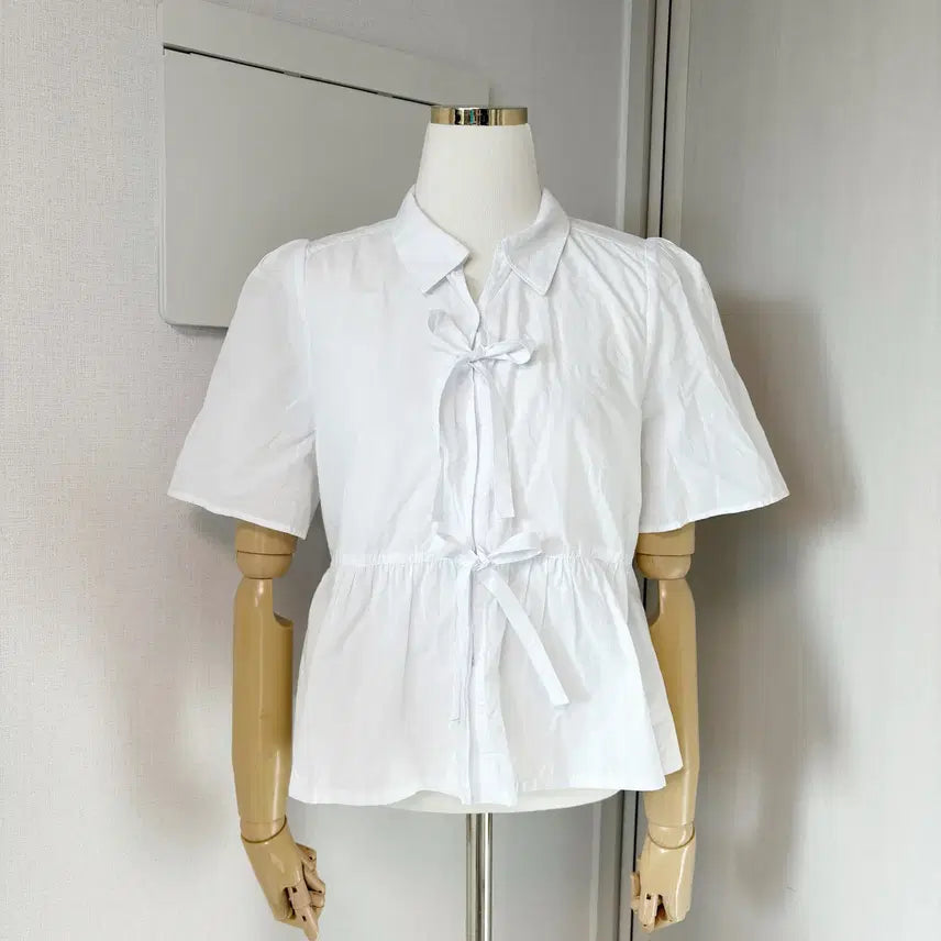 [BUNJANG] Zook Ribbon Crop Blouse / 주크 리본 크롭 블라우스