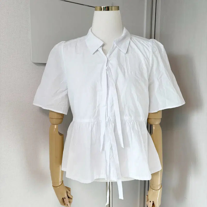 [BUNJANG] Zook Ribbon Crop Blouse / 주크 리본 크롭 블라우스