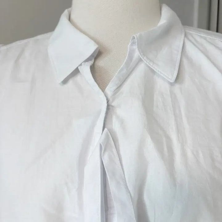 [BUNJANG] Zook Ribbon Crop Blouse / 주크 리본 크롭 블라우스