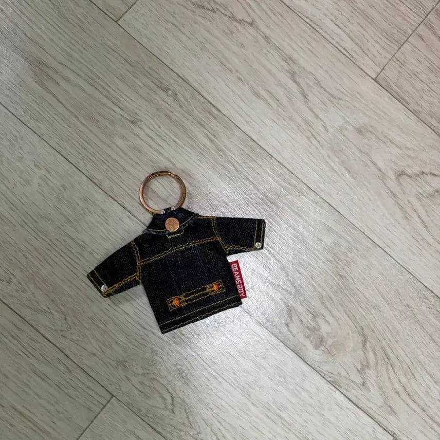 [BUNJANG] BEAMS Denim Jacket Keyring / 빔즈 데님 자켓 키링