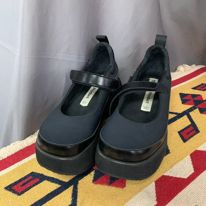 [BUNJANG] theopenproduct Neoprene Platform Mary Jane Shoes / 235 더오픈프로덕트 오픈와이와이 네오프렌 플랫폼 메리제인