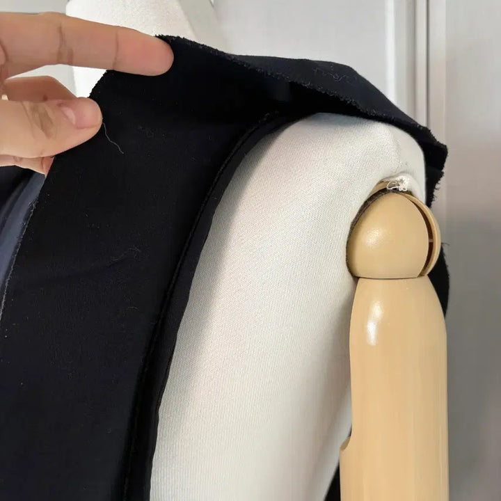 [BUNJANG] Ozsécon Ruffle Detail Slit Dress / 오즈세컨 러플장식 트임원피스