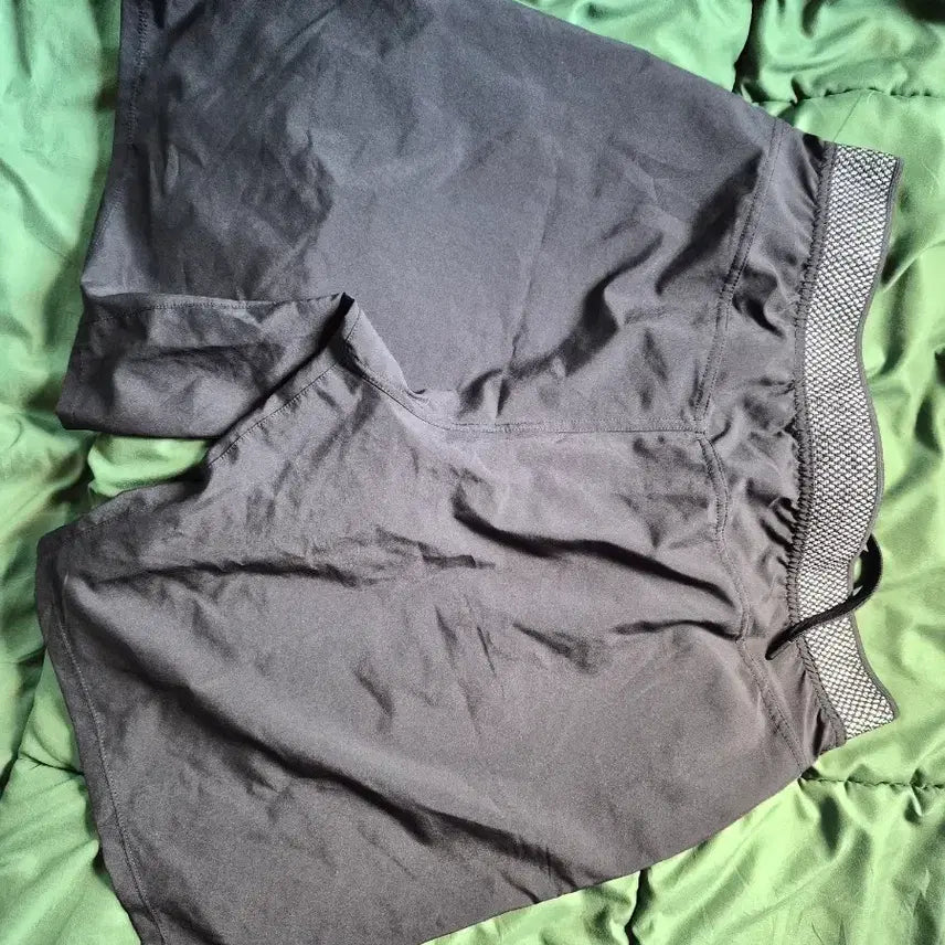 [BUNJANG] Reebok Lightweight Camo Shorts - Size M / 리복 라이트웨이트 카모 쇼츠 M