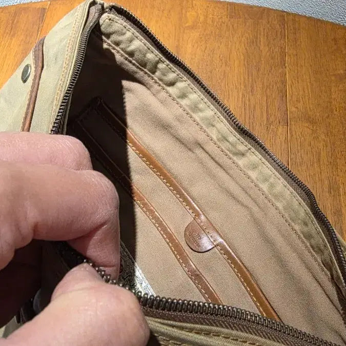 [BUNJANG] JE.F British Millerain Leather Clutch / 제프(je.f / jeff.ltd) 브리티시 밀러레인 클러치