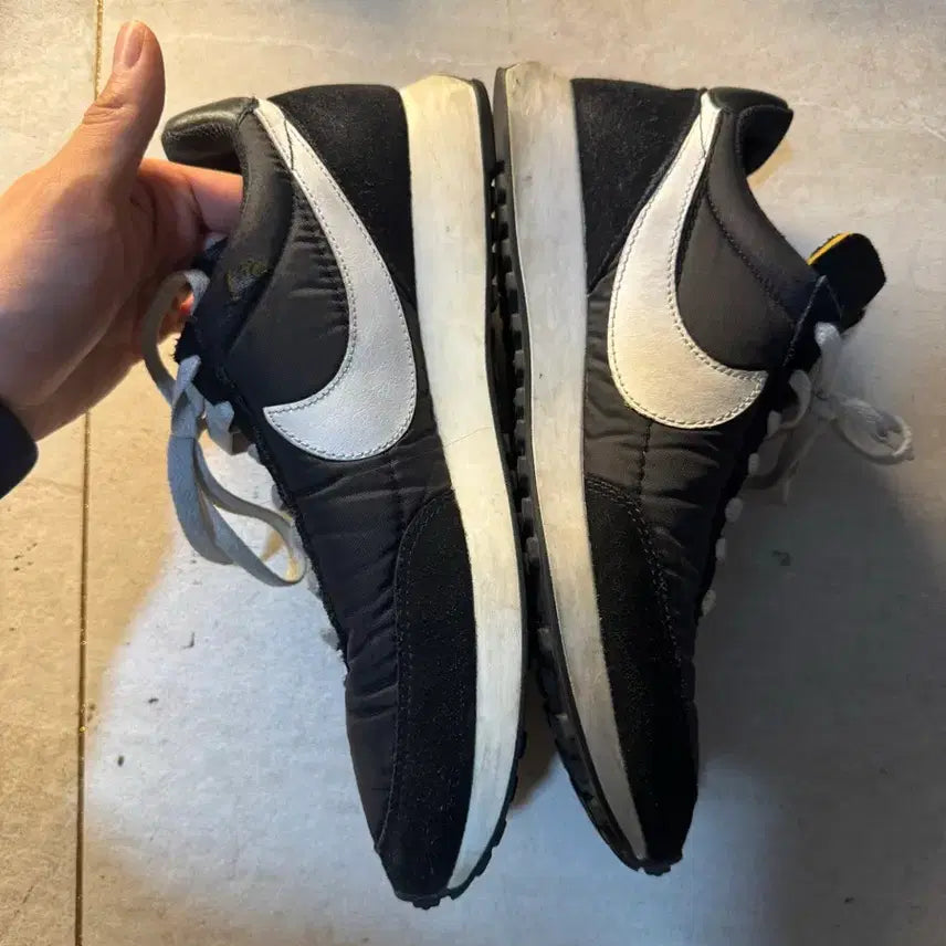 [BUNJANG] Nike Tailwind 79 Black / 나이키 테일윈드 79 블랙 270