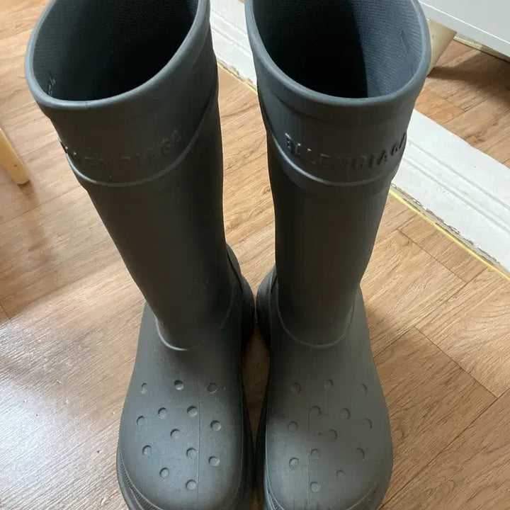 [BUNJANG] Balenciaga Crocs Boots Size 41 Grey / 발렌시아가 크록스부츠 41사이즈 그레이