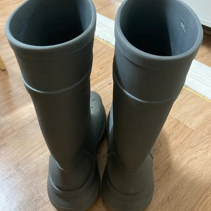 [BUNJANG] Balenciaga Crocs Boots Size 41 Grey / 발렌시아가 크록스부츠 41사이즈 그레이