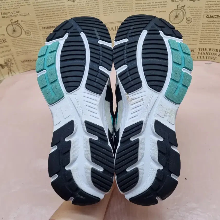 [BUNJANG] Le Coq Sportif Cardium Sneakers 245 / 르꼬끄 카디엄 운동화245