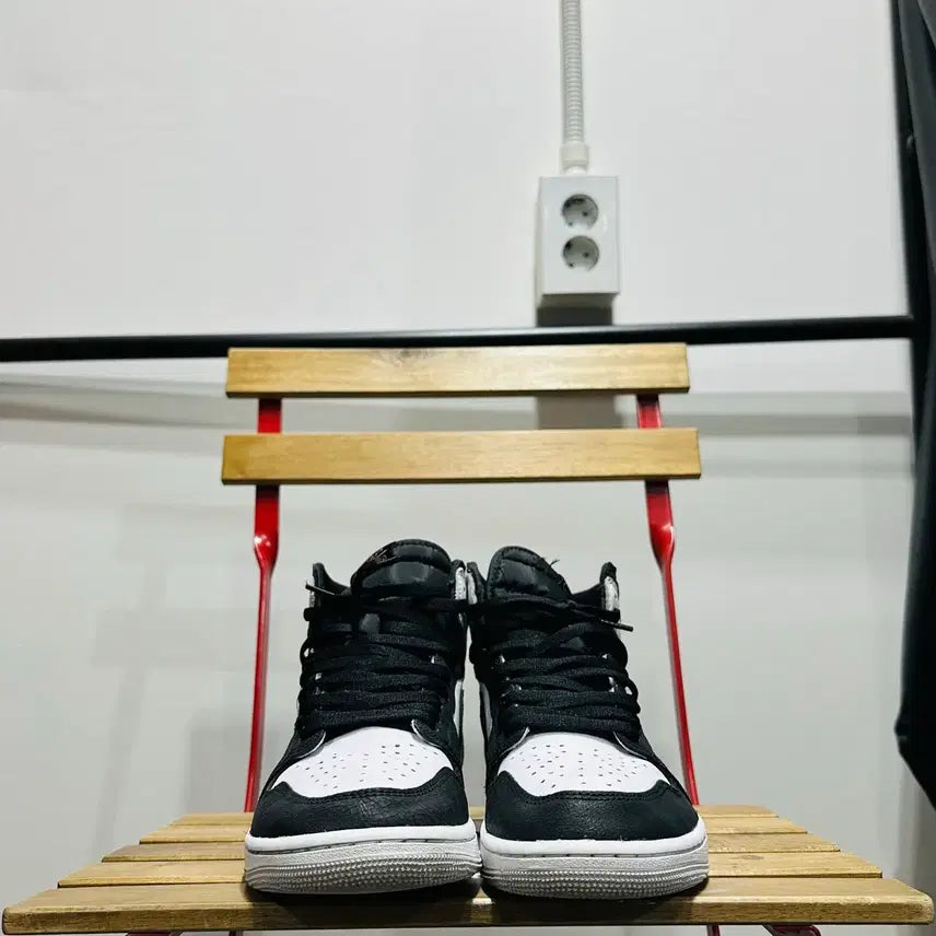 [BUNJANG] Nike Air Jordan 1 Retro High OG Bleached Men&