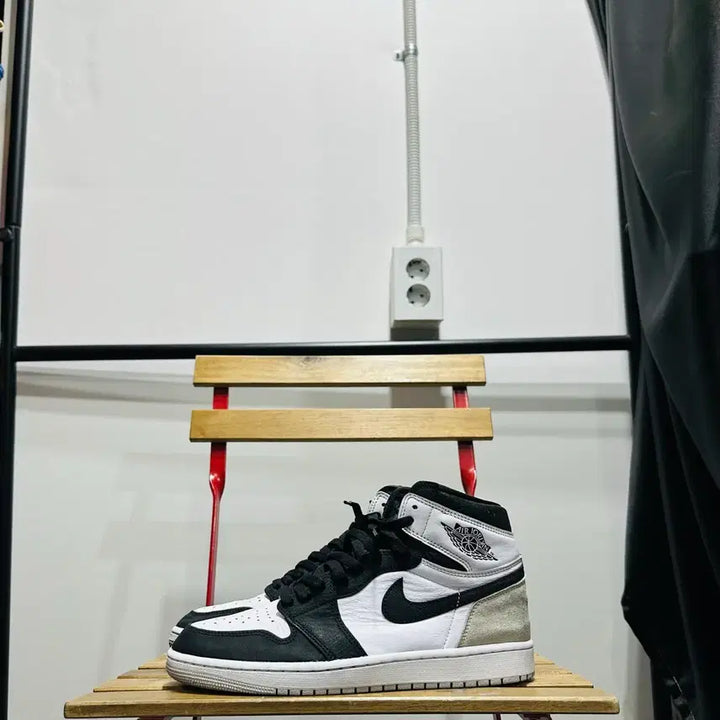 [BUNJANG] Nike Air Jordan 1 Retro High OG Bleached Men&