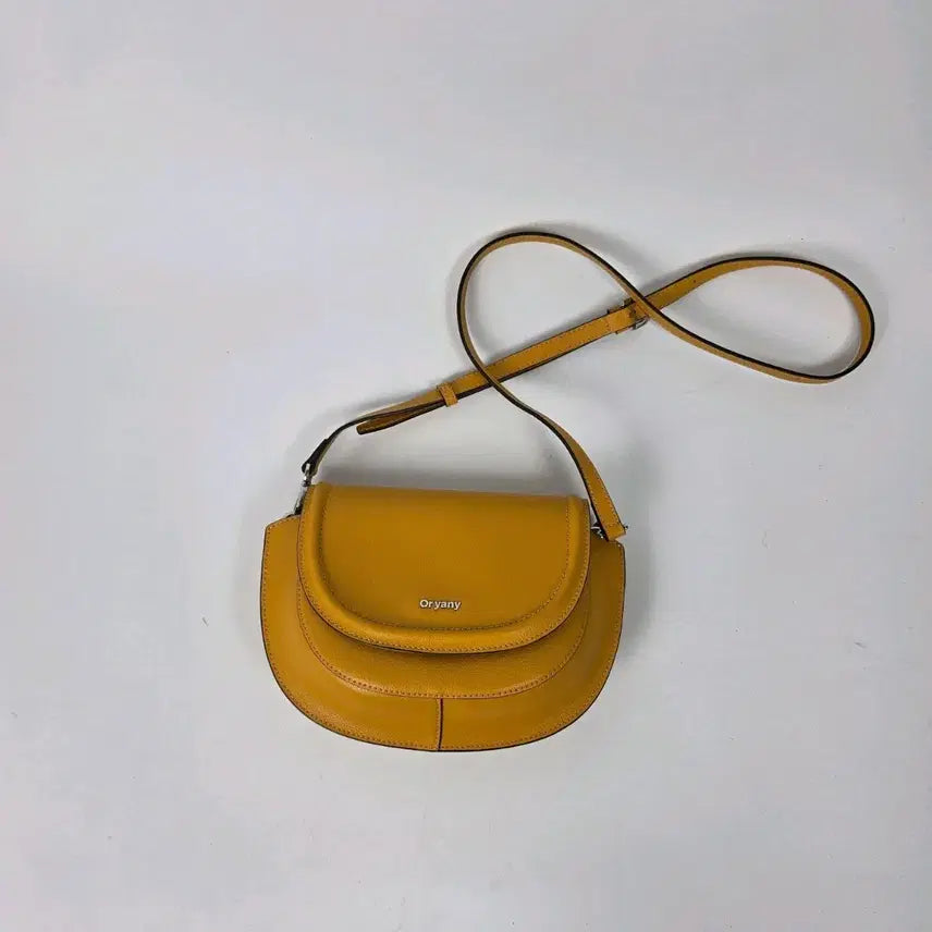 [BUNJANG] Oryany Yellow Saddle Bag Crossbody Bag / 오야니 옐로우 새들백 크로스백 0511
