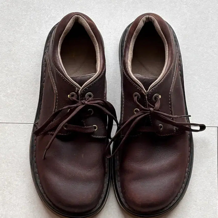 [BUNJANG] Vintage Dr. Martens Brown Leather Low Shoes UK9 / 빈티지 닥터마틴 브라운 레더 로우 슈즈 UK9
