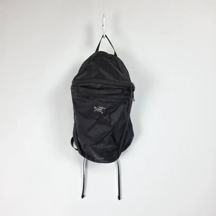 [BUNJANG] Black Lightweight Mesh Backpack / 블랙 경량 메쉬15 블랙 백팩 0511