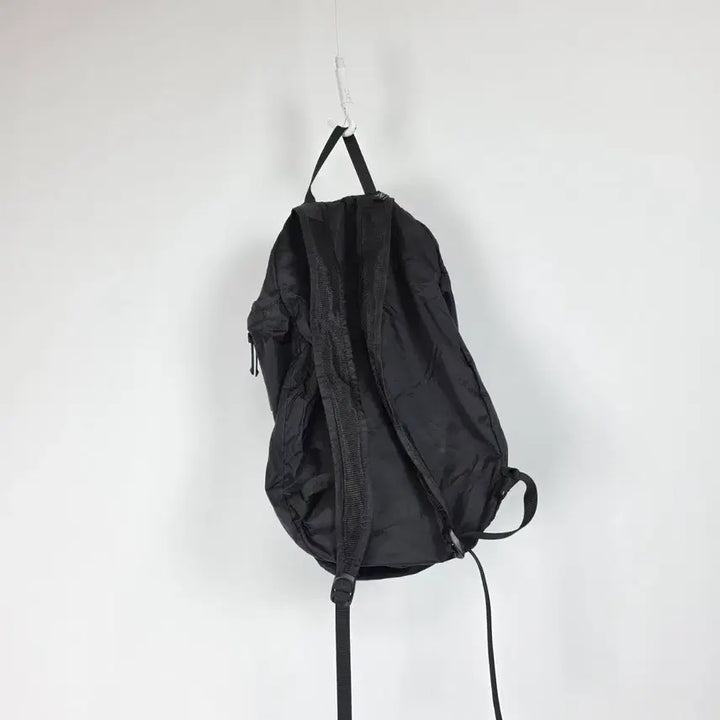 [BUNJANG] Black Lightweight Mesh Backpack / 블랙 경량 메쉬15 블랙 백팩 0511