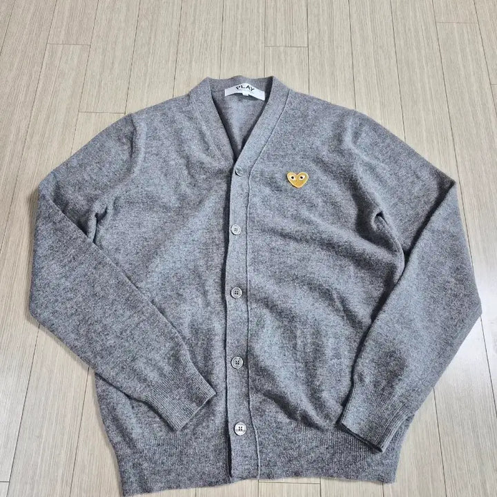 [BUNJANG] Comme des Garçons Grey Cardigan Gold Emblem / 꼼데가르송 그레이 가디건 금장 와펜