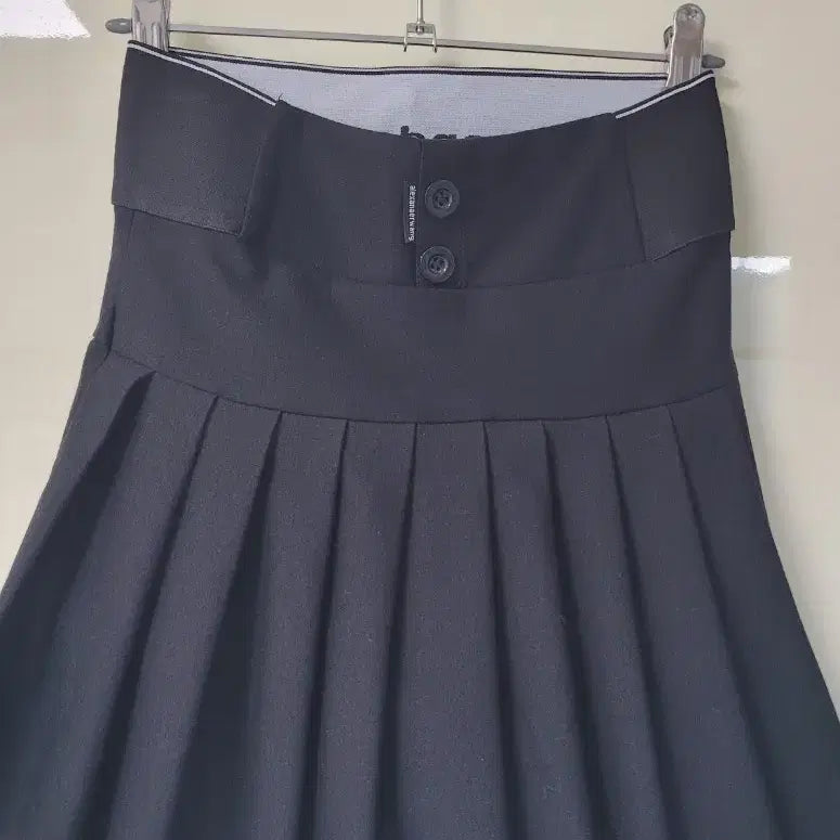 [BUNJANG] Alexanne Pleated Mini Skirt / 알렉산 플리츠 미니스커트