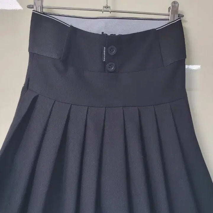 [BUNJANG] Alexanne Pleated Mini Skirt / 알렉산 플리츠 미니스커트