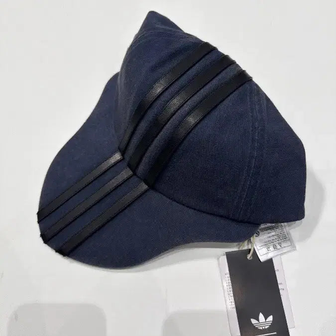 [BUNJANG] Adidas x Thug Club Sword Cap Navy / [Free] 아디다스X떠그 클럽 스워드 캡 네이비