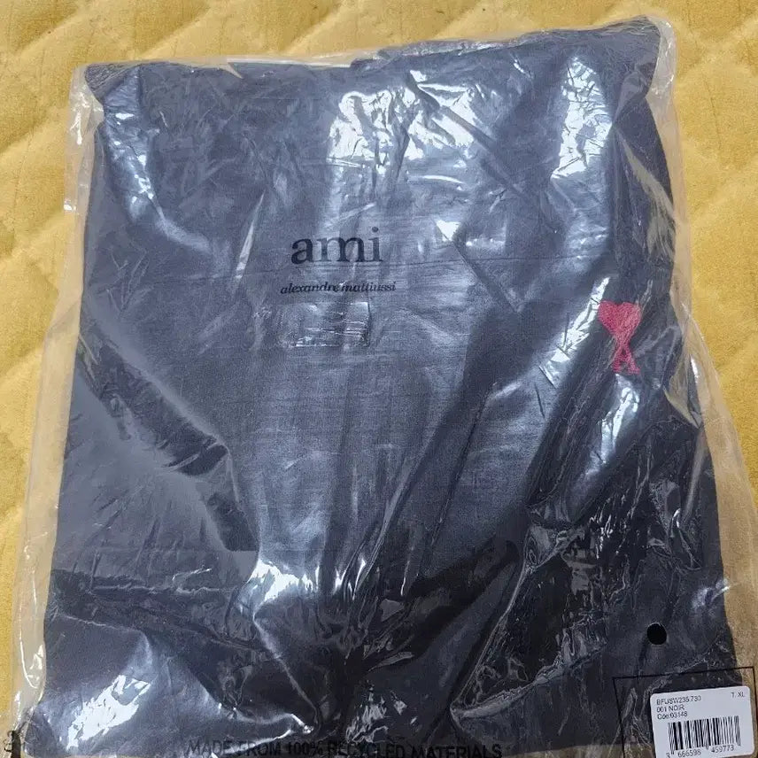 [BUNJANG] AMI Black Heart Logo Hoodie XL / 아미 블랙 하트 로고 후드티 xl
