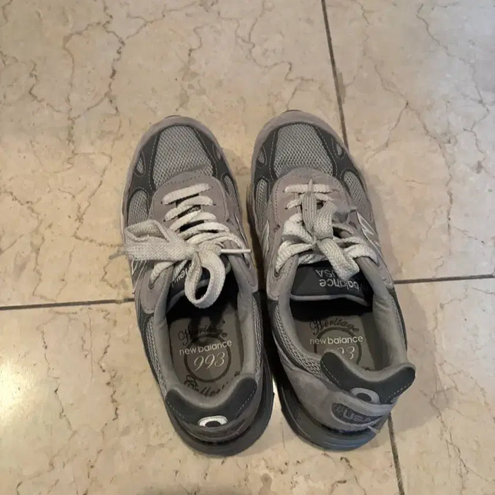 [BUNJANG] New Balance 993 Gray Sneakers / 뉴발란스 993 그레이 스니커즈