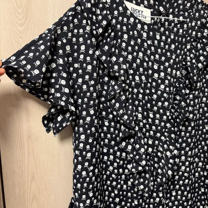 [BUNJANG] Lucky Chouette Authentic One-Piece Dress / 럭키슈에트 정품 원피스