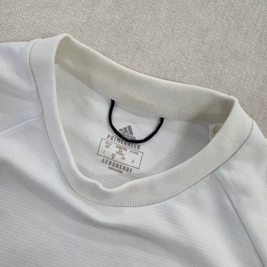 [BUNJANG] Adidas Functional Long-Sleeve T-Shirt (M) / M  아디다스 기능성 긴팔티 0224J
