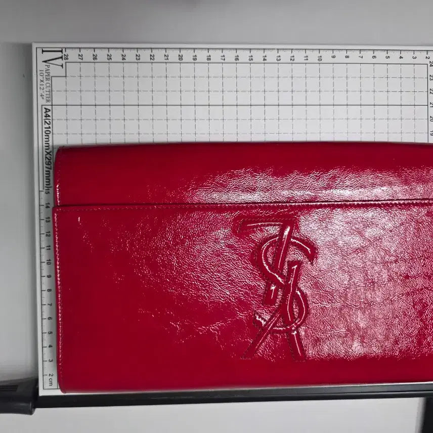 [BUNJANG] Saint Laurent Red Patent Clutch Bag / 생로랑 레드 페이던트 클러치백