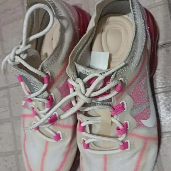 [BUNJANG] Nike Running Shoes (240mm) / 나이키 240 상태A