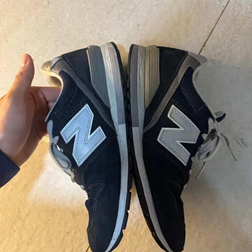 [BUNJANG] New Balance 996 Navy 270 / 뉴발란스 996 네이비 270