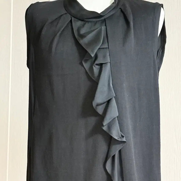 [BUNJANG] Kuho Black Ruffle Colorblock Dress/Blouse / 구호 Kuho 검정색 러플 장식 배색 드레스/블라우스